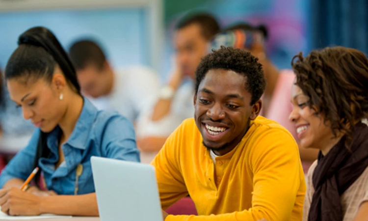 FAIRE DE VOUS DES EXPERTS - Bourses de Formation | Certificats Professionnels Chartered Managers Bénéficiez de nos Bourses de formation pour obtenir vos Certifications Professionnelles Chartered Managers Vous aspirez à renforcer vos compétences et à accéder à de nouvelles opportunités professionnelles ? 
			  Les Certificats Professionnels CHARTERED MANAGERS sont conçus pour vous propulser vers l’excellence ! 
			  Il reste encore quelques places pour notre prochaine session de formation. Saisissez cette opportunité unique ! , , 